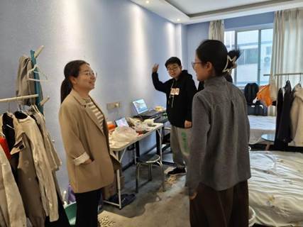 5AB8BDC9552F6C5DC37DD154C00587EC