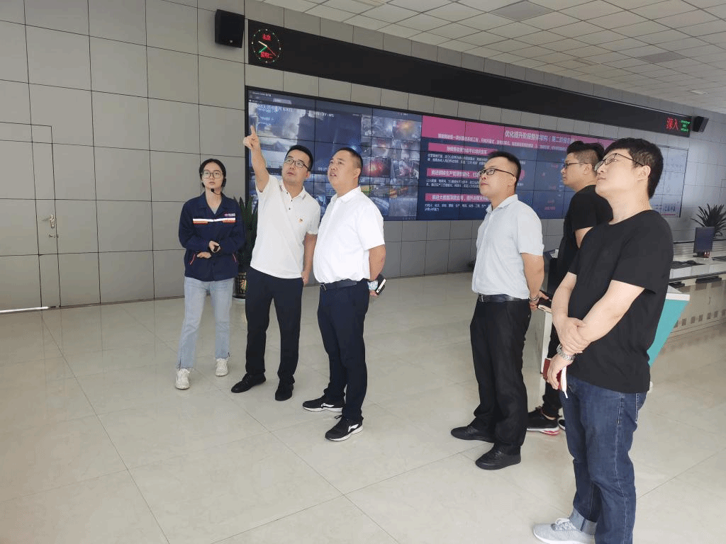 图4 参观管控中心